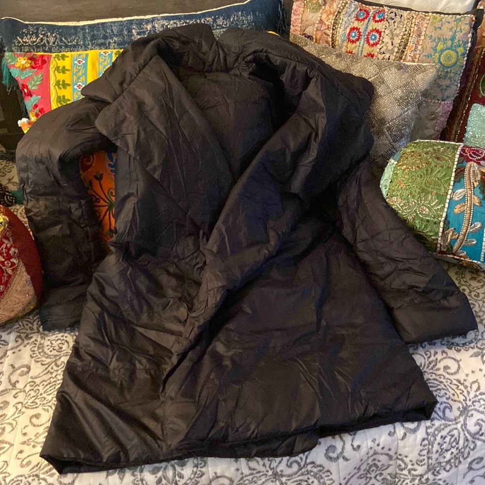 Black knee length Norma Kamali lightweight sleeping bag coat M/L NWOT